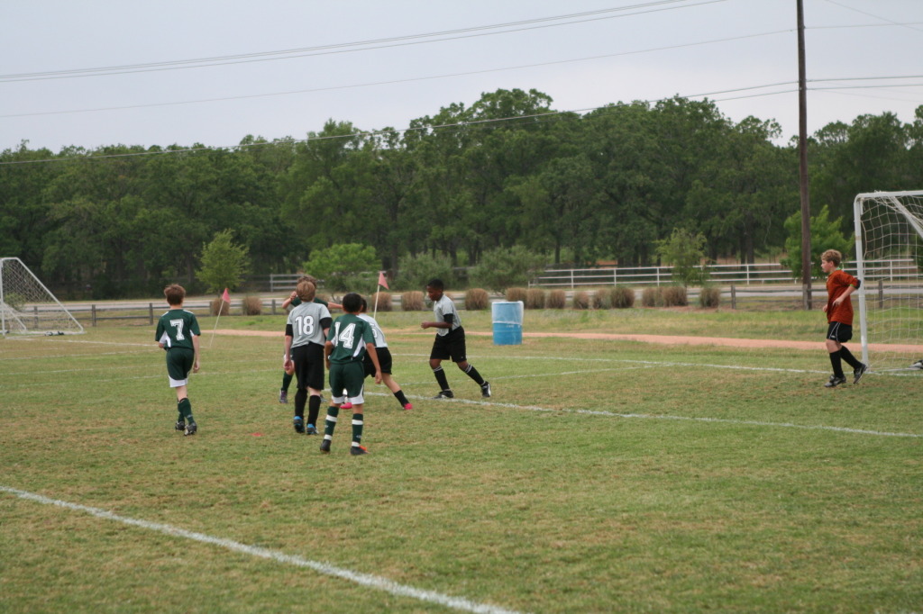 2011/04(April)/soccer/1024x768_2011-04-30-Soccer Tournament-97.JPG
